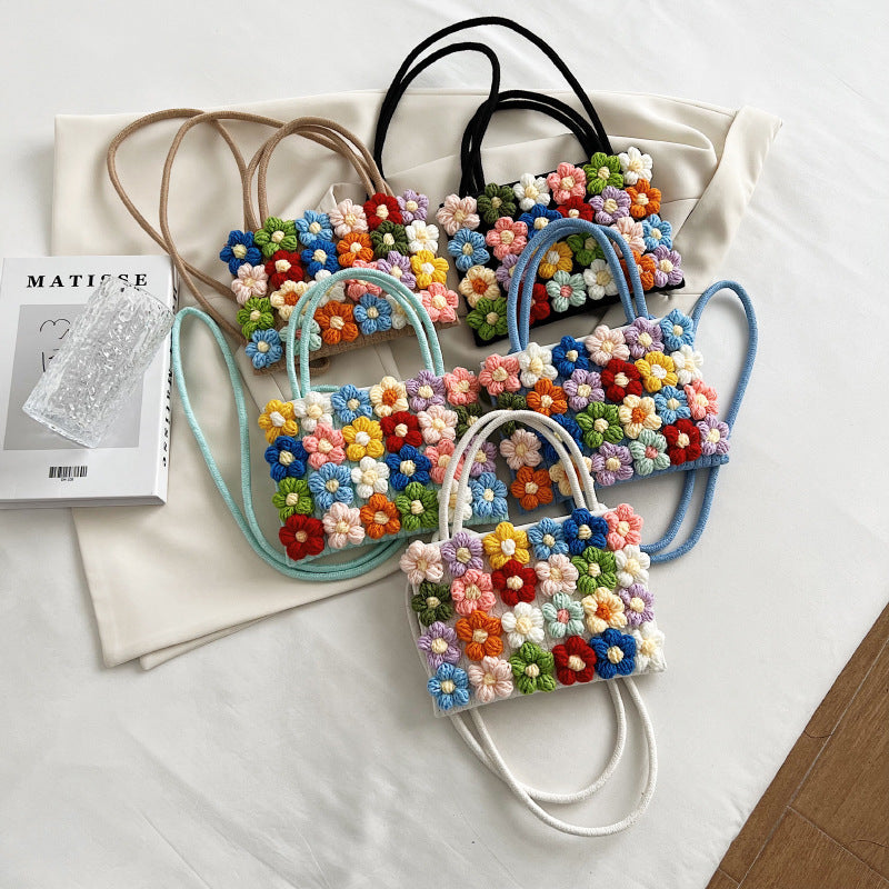 Women's Versatile Embroidered One Shoulder Messenger Bag